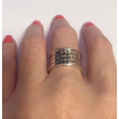 Охранное кольцо для девочек, девушек и женщин с молитвой "Богородице Дево радуйся" из серебра 925 пробы фото
