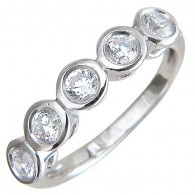 Серьёзное кольцо с дорожкой фианитов из серебра 925 пробы фото
