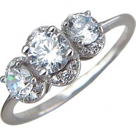 Ослепительное кольцо с фианитами из серебра 925 пробы цвет металла белый 2.29 гр. фото