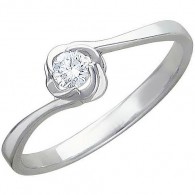 Славное кольцо с фианитом из серебра 925 пробы фото