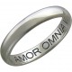 Обручальное кольцо "AMOR OMNIA VINCIT - ЛЮБОВЬ ПОБЕЖДАЕТ ВСЁ" из белого золота 900 пробы, ширина 3,1 мм