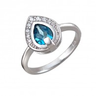 Красочное кольцо с топазом и цирконами из серебра 925 пробы фото