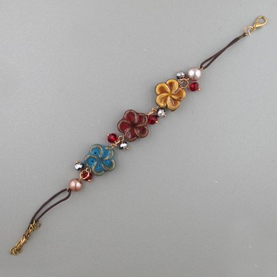 Женственный браслет "Цветы" с цветным ювелирным стеклом и пластиком, бижутерия фото