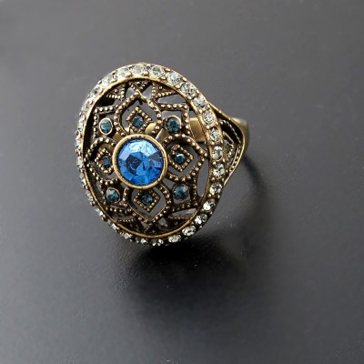 Эпохальное кольцо с ювелирным стеклом, бижутерия фото
