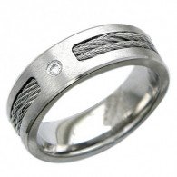 Импозантное кольцо с цирконом, бижутерия фото
