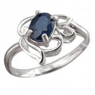 Симпатичное кольцо с сапфиром из серебра 925 пробы фото