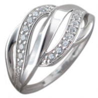 Прелестное кольцо с фианитами из серебра 925 пробы фото