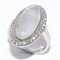 Кольцо с цирконами и сусальным серебром из серебра 925 пробы фото