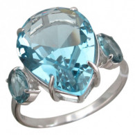 Нарядное кольцо с кристаллами из серебра 925 пробы фото