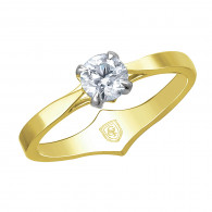 Кольцо с бриллиантом из комбинированного золота 750 пробы фото
