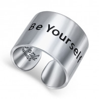 Трендовое кольцо "Будь Собой" с эмалью из серебра 925 пробы фото