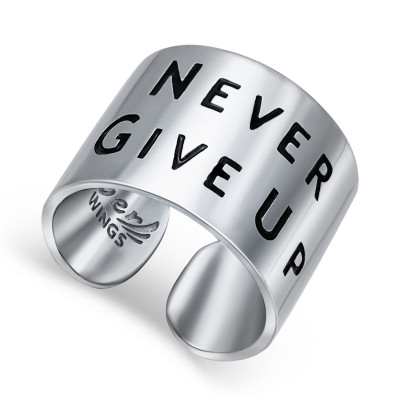 Кольцо "Никогда Не Сдавайся" с эмалью из серебра 925 пробы фото