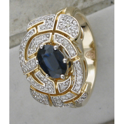 Кольцо с бриллиантами и сапфиром из комбинированного золота 585 пробы фото
