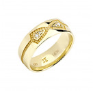 Кольцо с бриллиантами из желтого золота 585 пробы цвет металла желтый 4.54 гр.