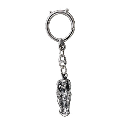 Брелок для ключей "Обезьяна - не слышу" из серебра 925 пробы с чернением в футляре фото