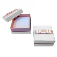 Футляр картонный с бантиком под подвеску или серьги розовый  фото