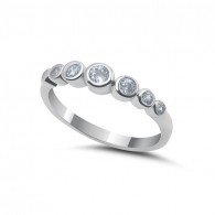 Кольцо с цирконом из серебра 925 пробы 2.01 гр. цвет металла белый фото