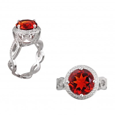 Кольцо с цитрином и бриллиантом из белого золота 750 пробы фото