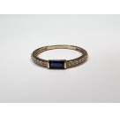 Кольцо с сапфиром и  фианитом из красного золота 585 пробы