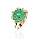Кольцо с бриллиантом и изумрудом из желтого золота 750 пробы