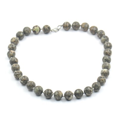 Колье с яшмой фото