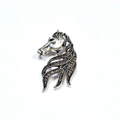 Броши и булавки с кристаллом фото