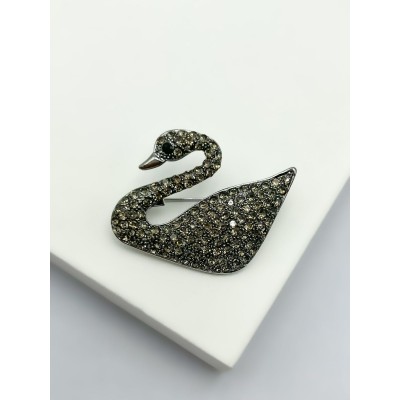 Броши и булавки с кристаллом фото