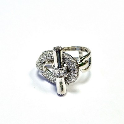 Кольцо с цирконом фото