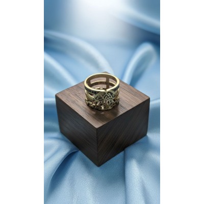 Кольцо с цирконом фото