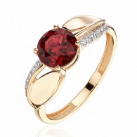 Кольцо с гранатом и  фианитом из красного золота 585 пробы фото