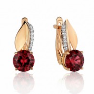 Серьги с гранатом и  фианитом из красного золота 585 пробы фото