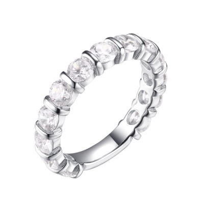 Кольцо с цирконом из серебра 925 пробы фото