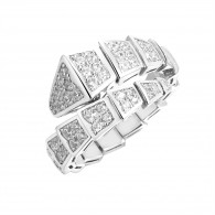 Кольцо с цирконом из серебра 925 пробы фото