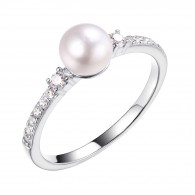 Кольцо с цирконом и жемчугом из серебра 925 пробы фото