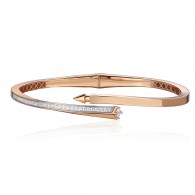 Браслет с фианитом и  фианитом из красного золота 585 пробы фото