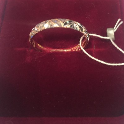 Ослепительное кольцо "Спаси и сохрани" / "Трелистник (символ Троицы)"  с алмазной обработкой, золото 585 проба, ширина 3 мм фото