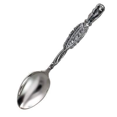 Эффектная чайная ложка "Обезьяна - не слышу" из серебра 925 пробы в подарочном футляре фото